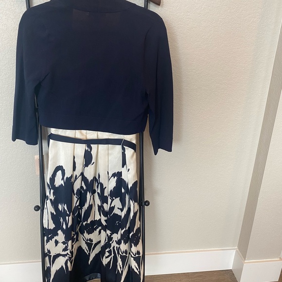 Dress barn dress, never been worn! - Picture 6 of 6